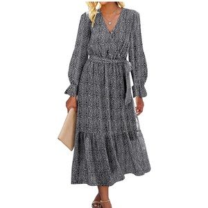 Black and white dress